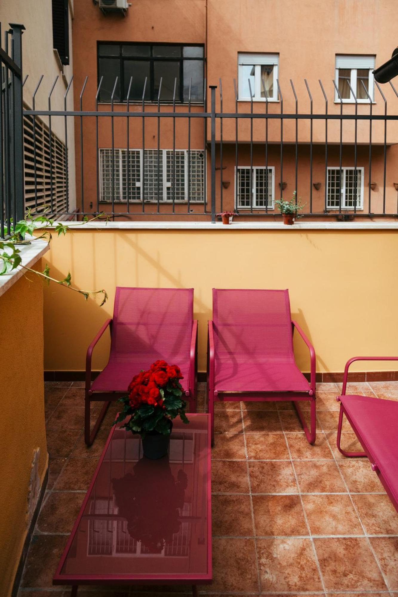 La Casa Di Nonna Peppina A Trastevere Рим Екстериор снимка